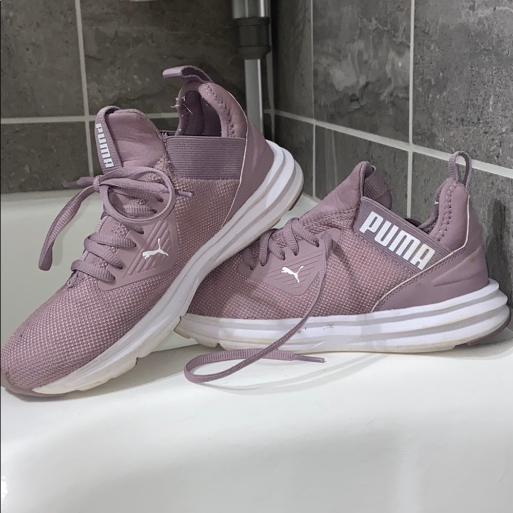 Puma Soft Foam+ Ladies SZ 7